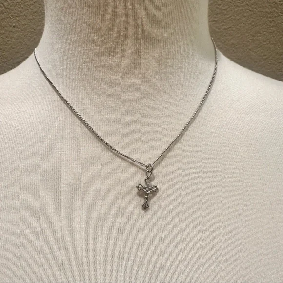 Elegant Sterling Silver Cross Pendant Crucifix Necklace on Stainless Steel Chain - Picture 6 of 10